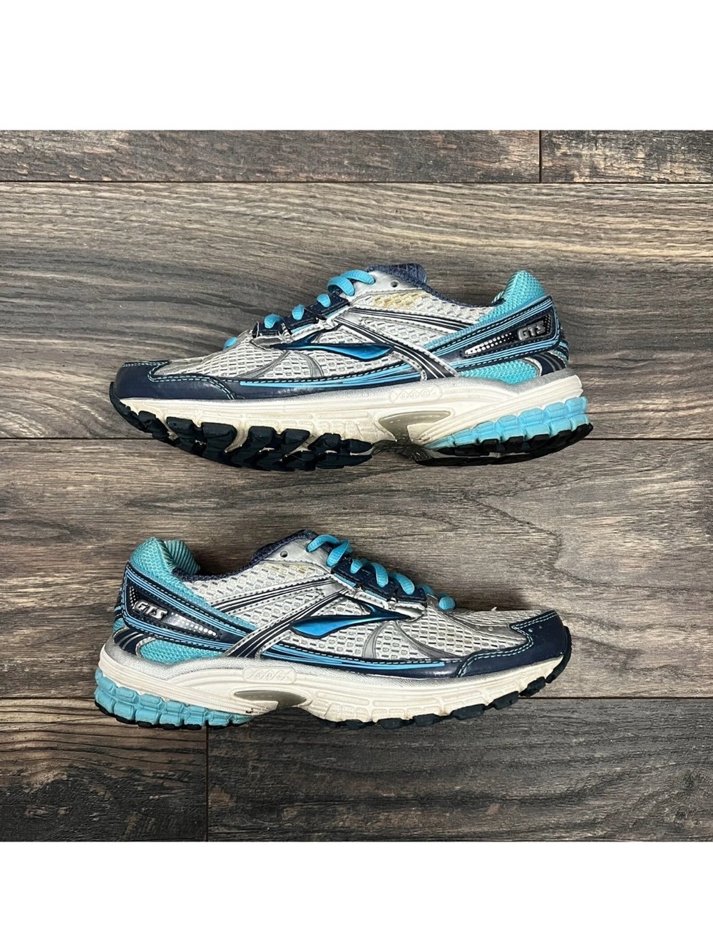 Brooks GTS 13 Women's Size 6.5 B Medium Gray Blue Running Shoes 1201231B444